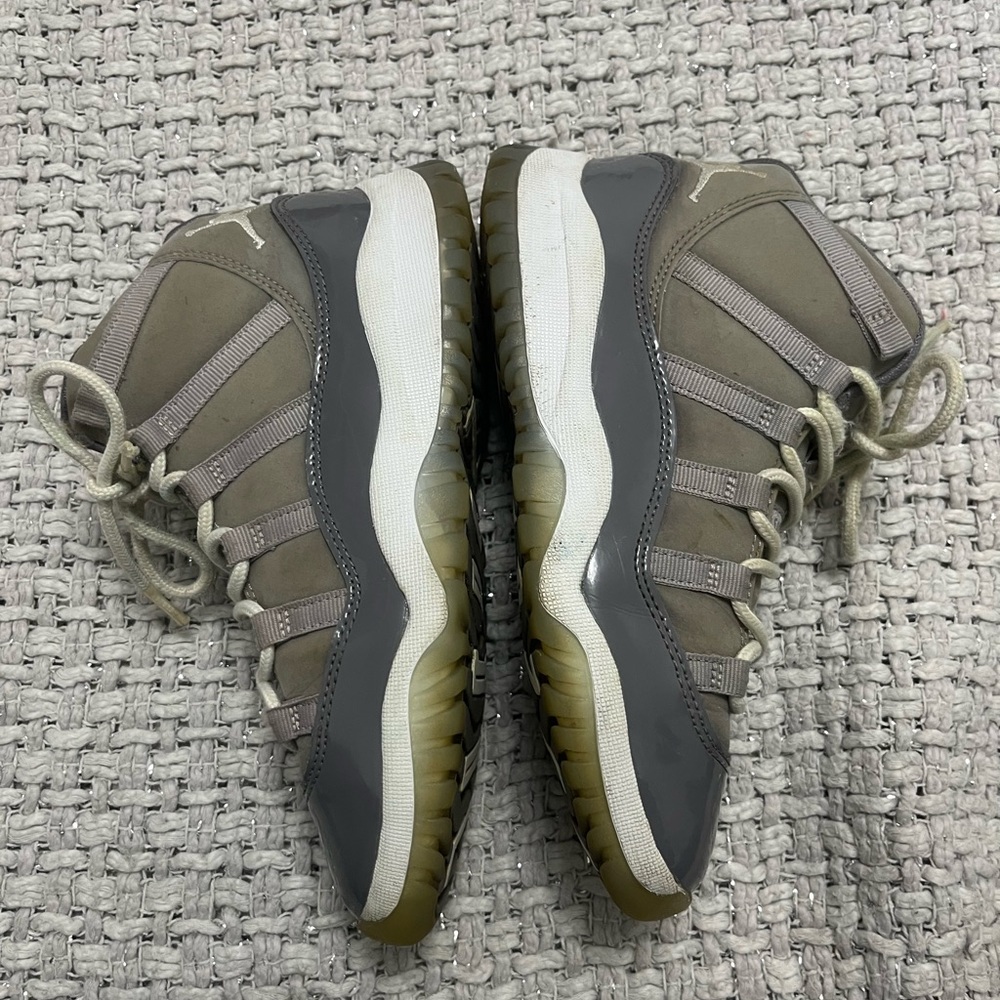 Nike Air Jordan 11 Retro Cool Grey 378039-005 Kids Shoes size 2Y